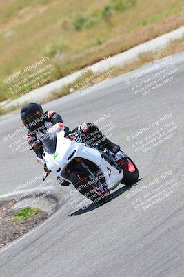 media/Apr-23-2023-TrackXperience (Sun) [[90816c9ee1]]/Level 1/session 4 turn 4/